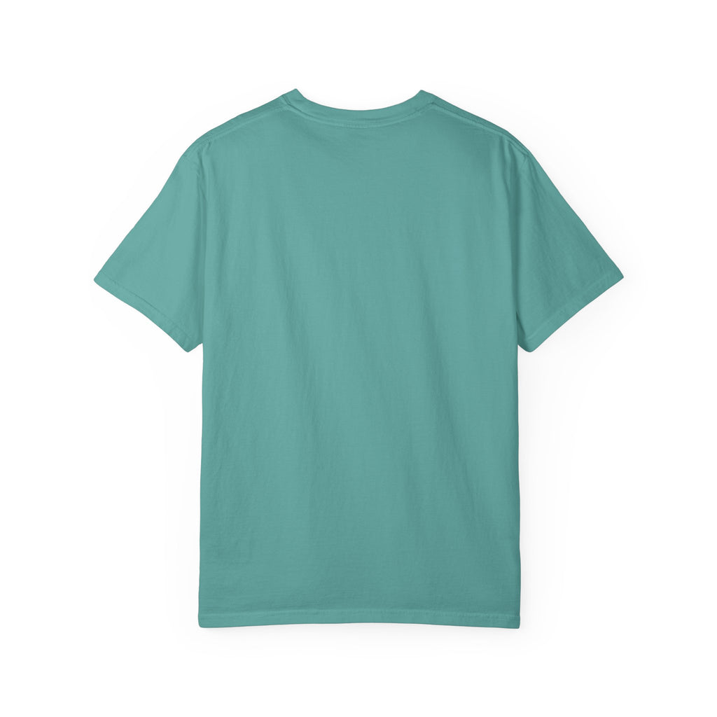 USA Flag Graphic T-Shirt — Retro Patriotic Tee for 4th of July
